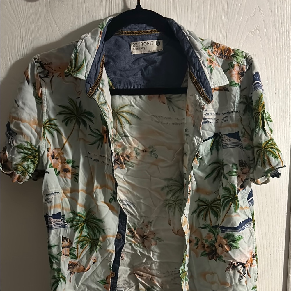Retrofit Tropical Print Shirt